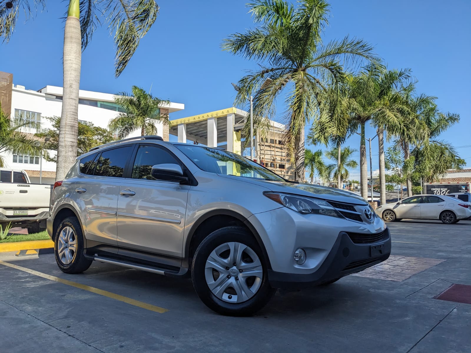 jeepetas y camionetas - Toyota rav4 2015 2