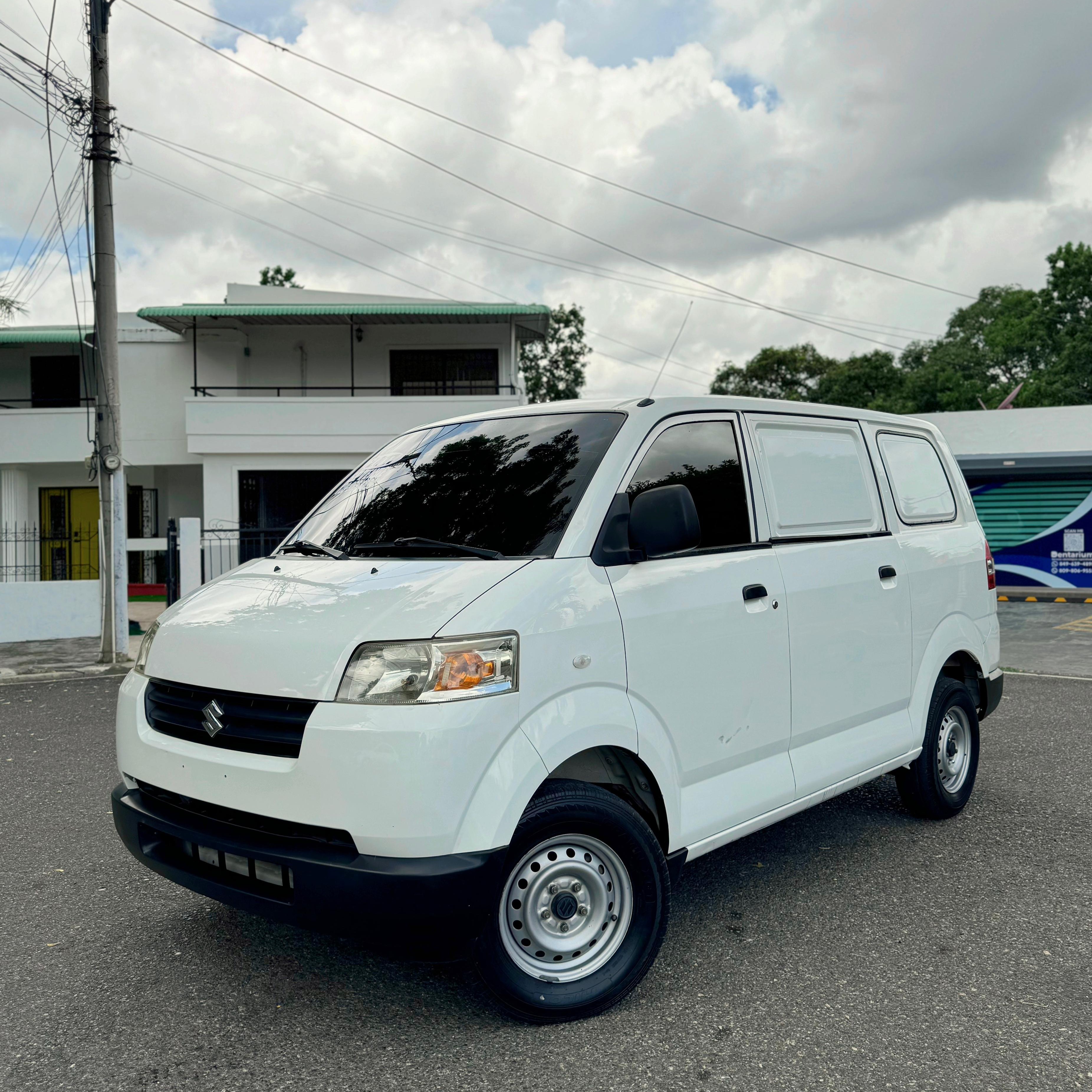 jeepetas y camionetas - suzuki apv 2017