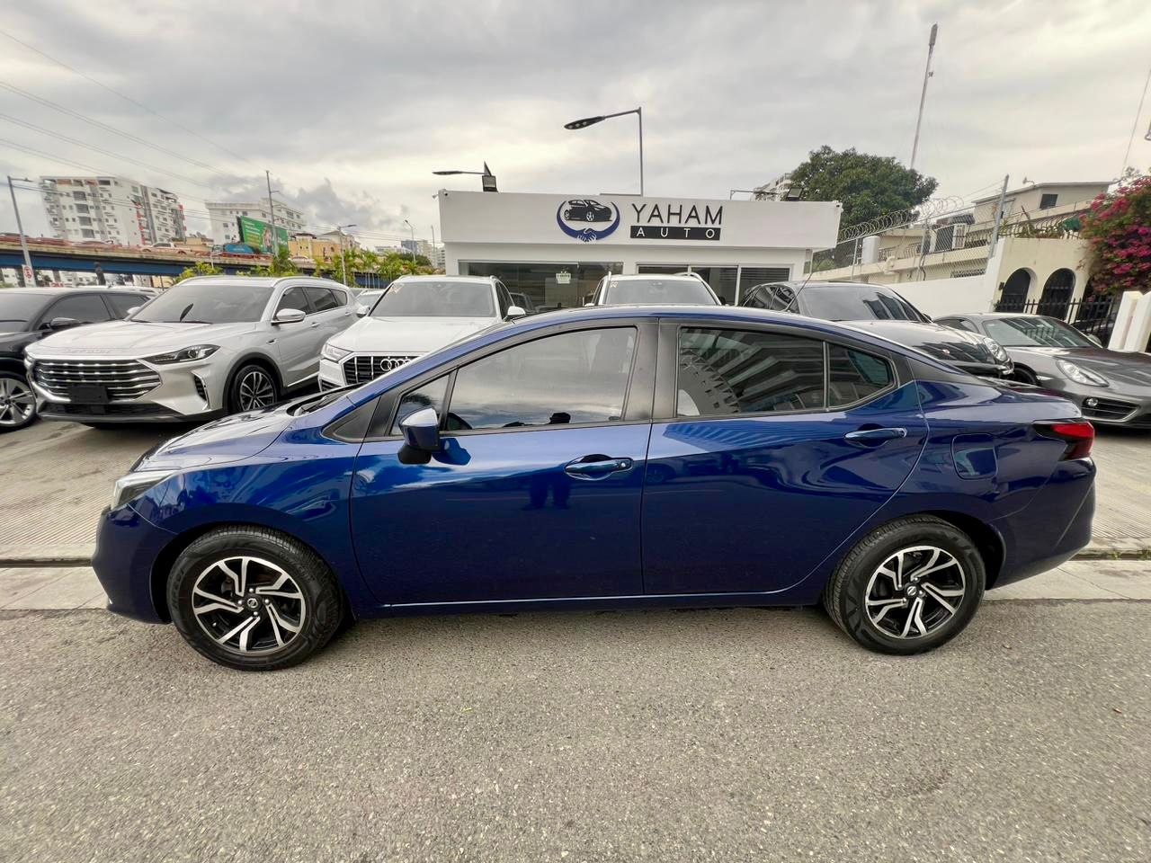 carros - NISSAN VERSA 2021 6