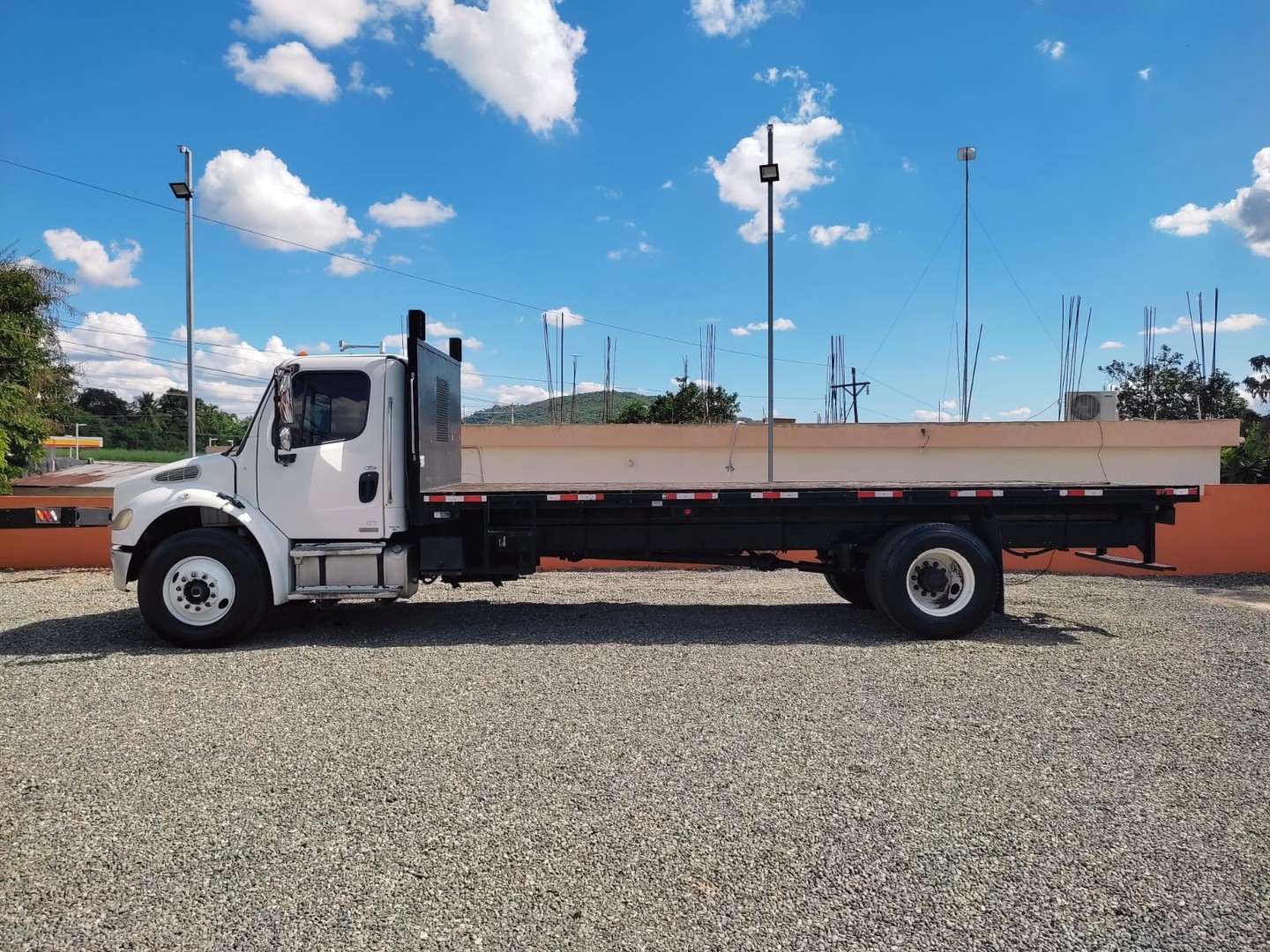 camiones y vehiculos pesados - FREIGHTLINER M2 año 2007 8