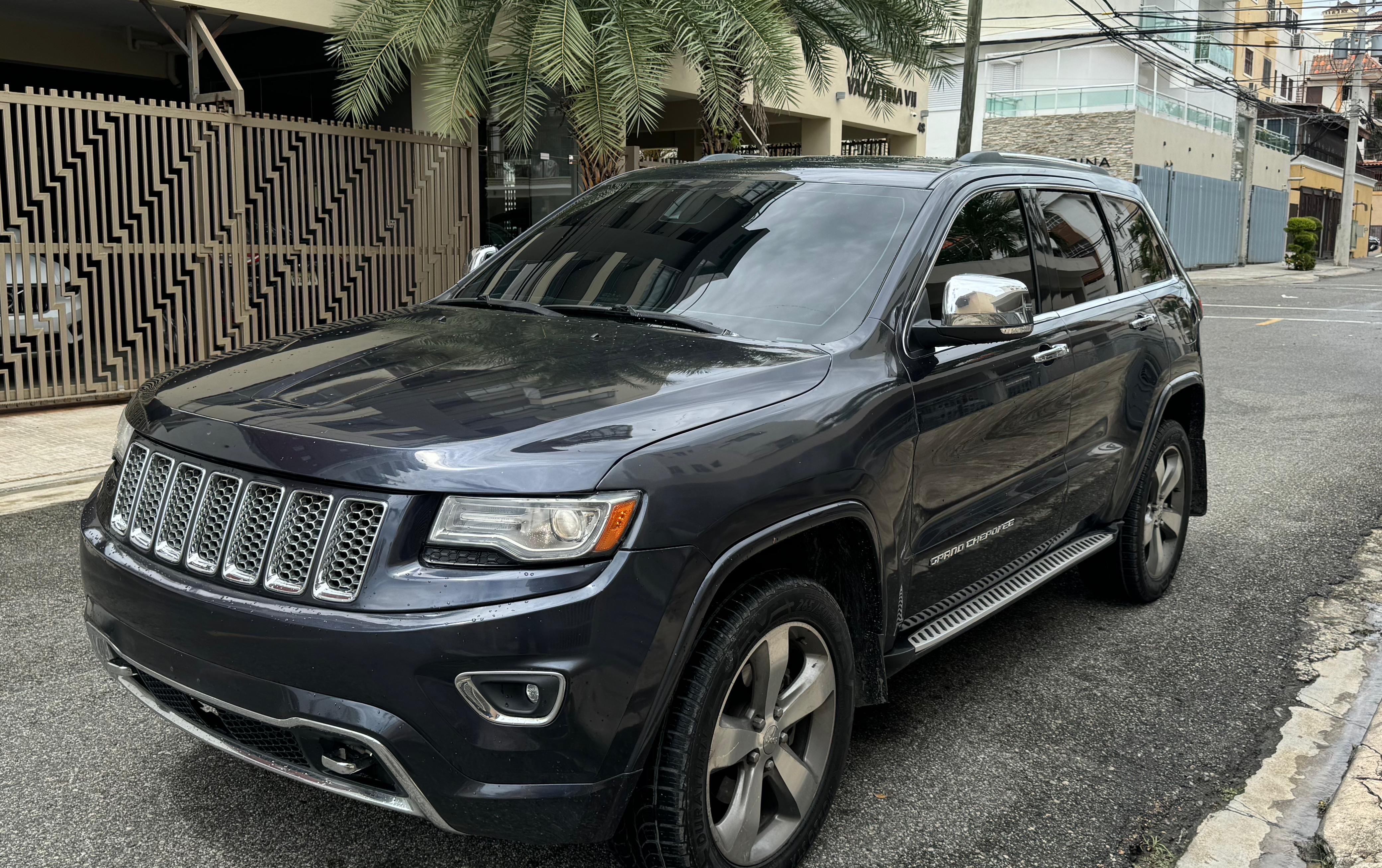 jeepetas y camionetas - Jeep Grand Cherokee 2014 OVERLAND 6