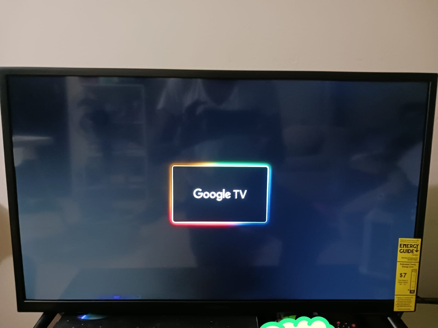 tv - Tv insignia 32 pulgadas +Chromecast HD