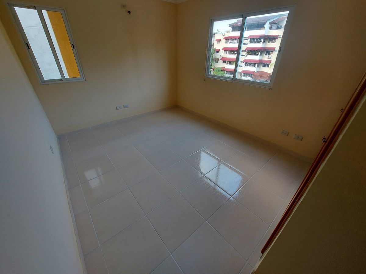 apartamentos - Apartamento 3er piso doble sala en Ciudad Real II 2