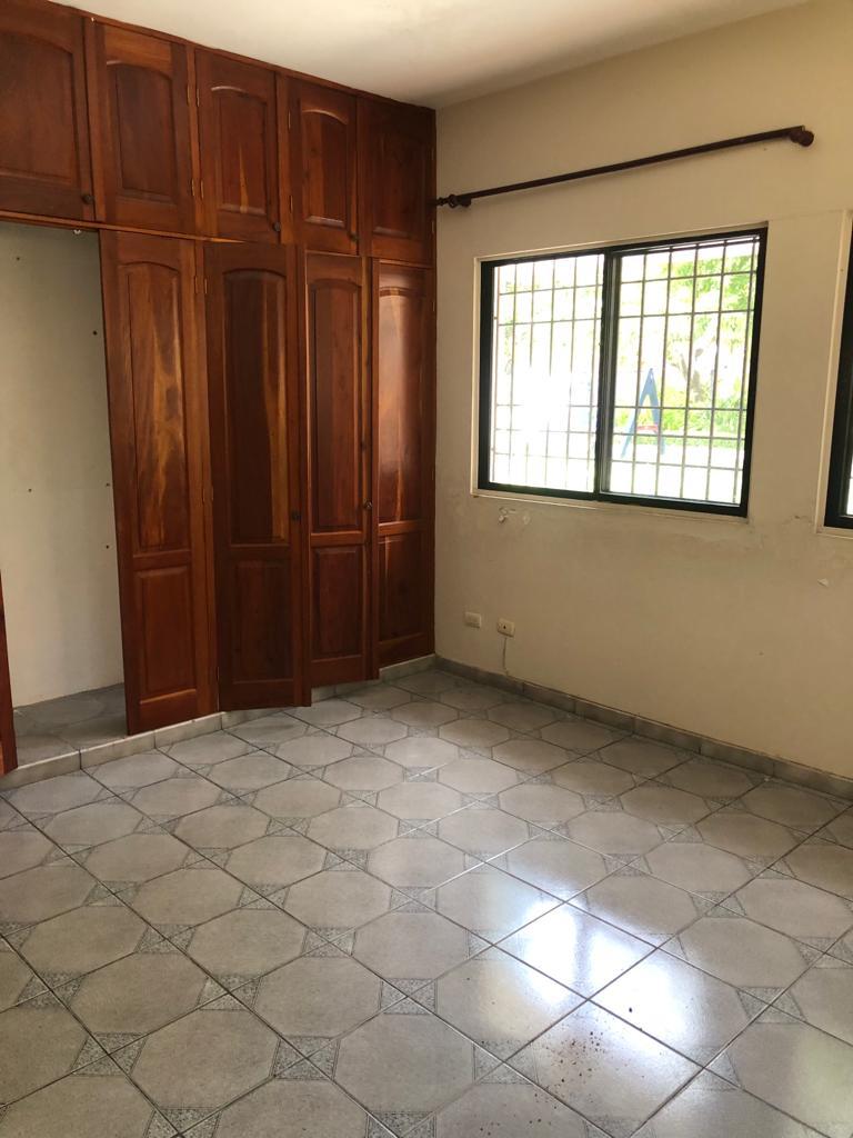 casas - CASA EN VENTA EN EL MIRADOR NORTE 8