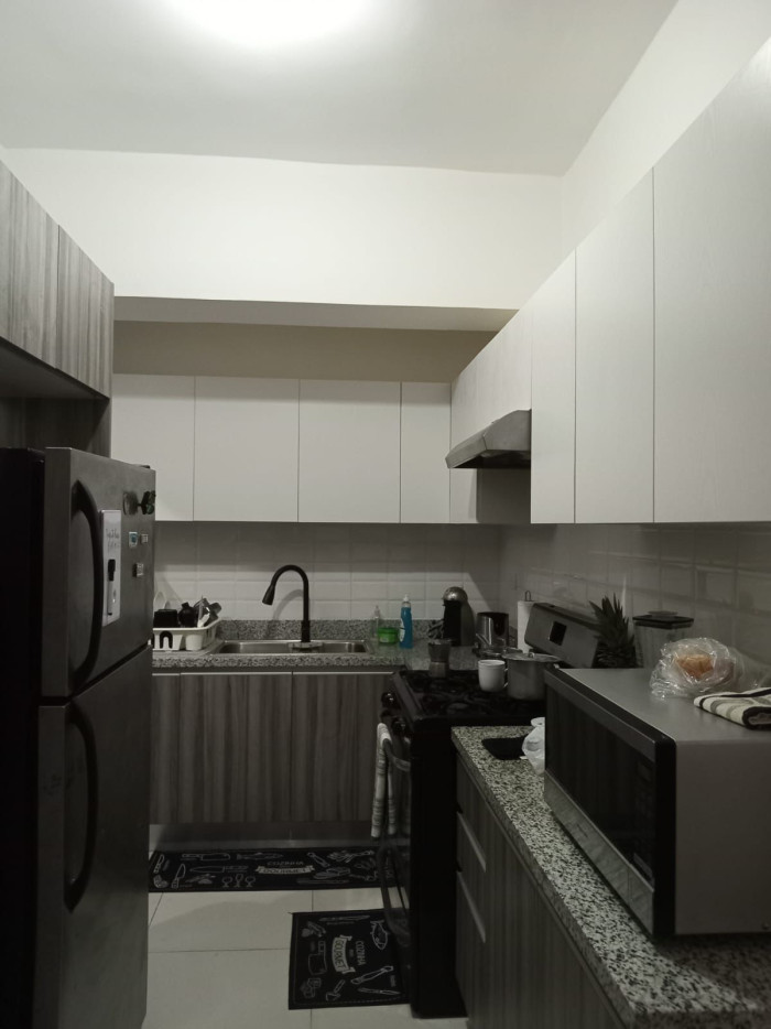 apartamentos - 🏢 ¡Vendo Apartamento Funcional en El Millón! 4