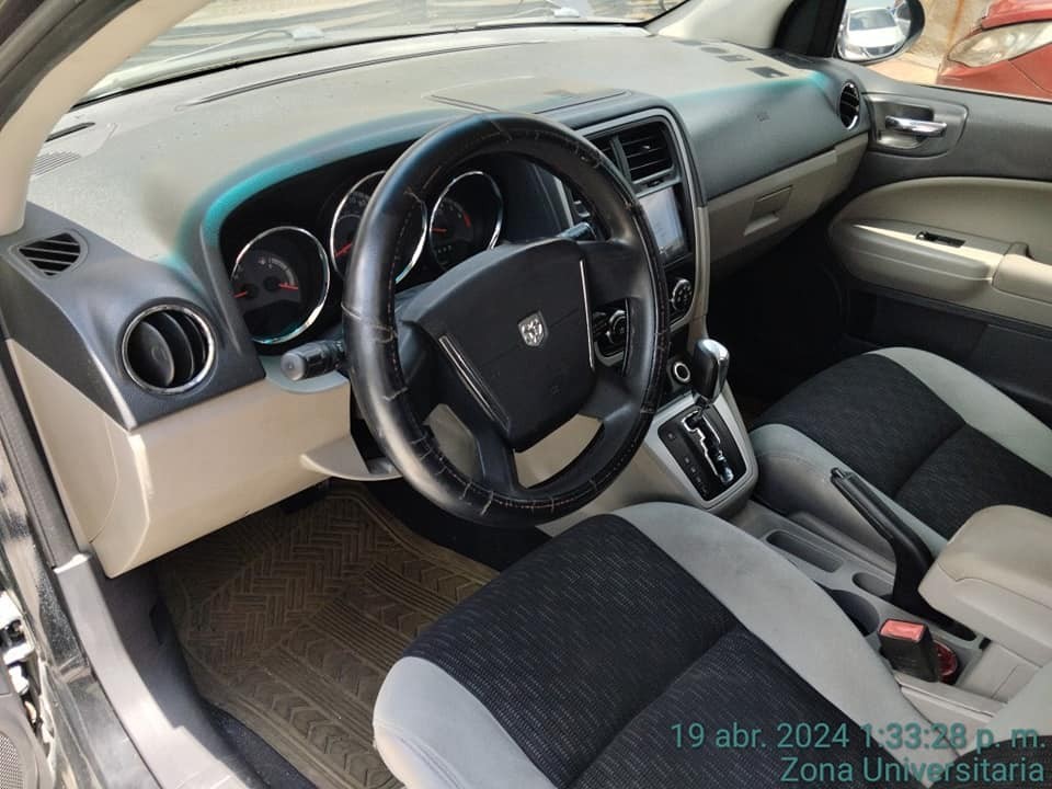 jeepetas y camionetas - Dodge Caliber 2012 4