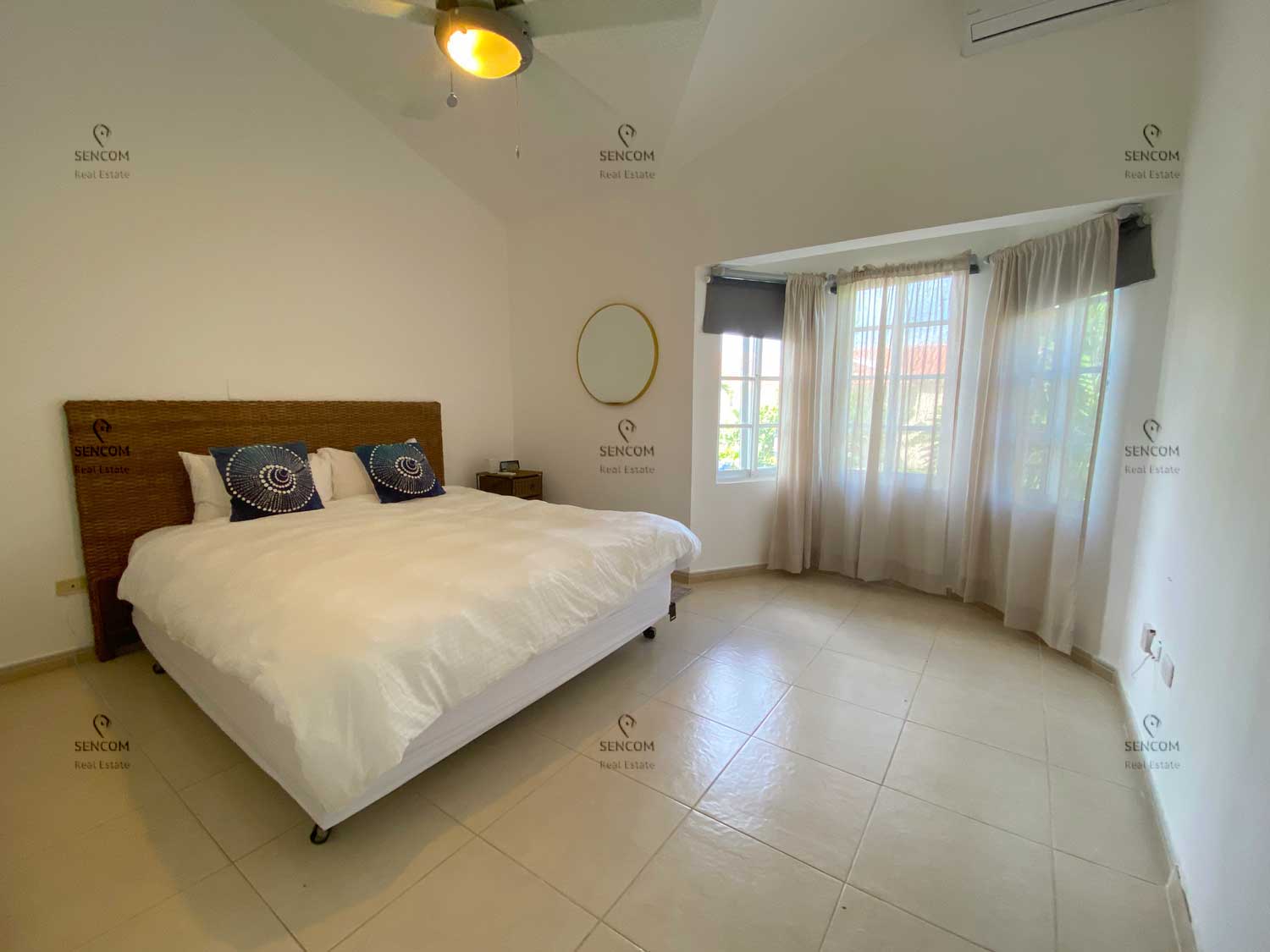 casas vacacionales y villas - Se Alquila Villa Dúplex 3 dor. en Villas Bávaro 3