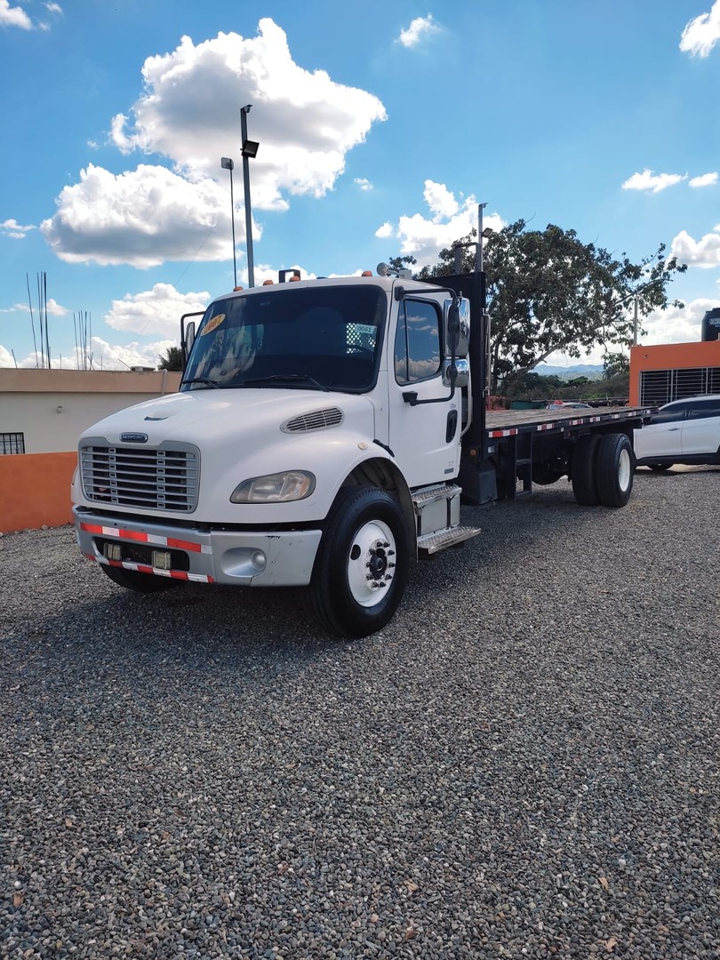 camiones y vehiculos pesados - FREIGHTLINER M2 año 2007 9