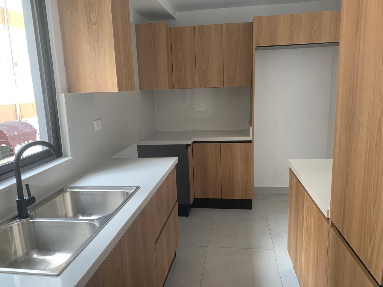 apartamentos - Apartamentos Nuevos en Venta
BELLA VISTA NORTE
USD 340,000.00 Piso 2
USD 305,000 5