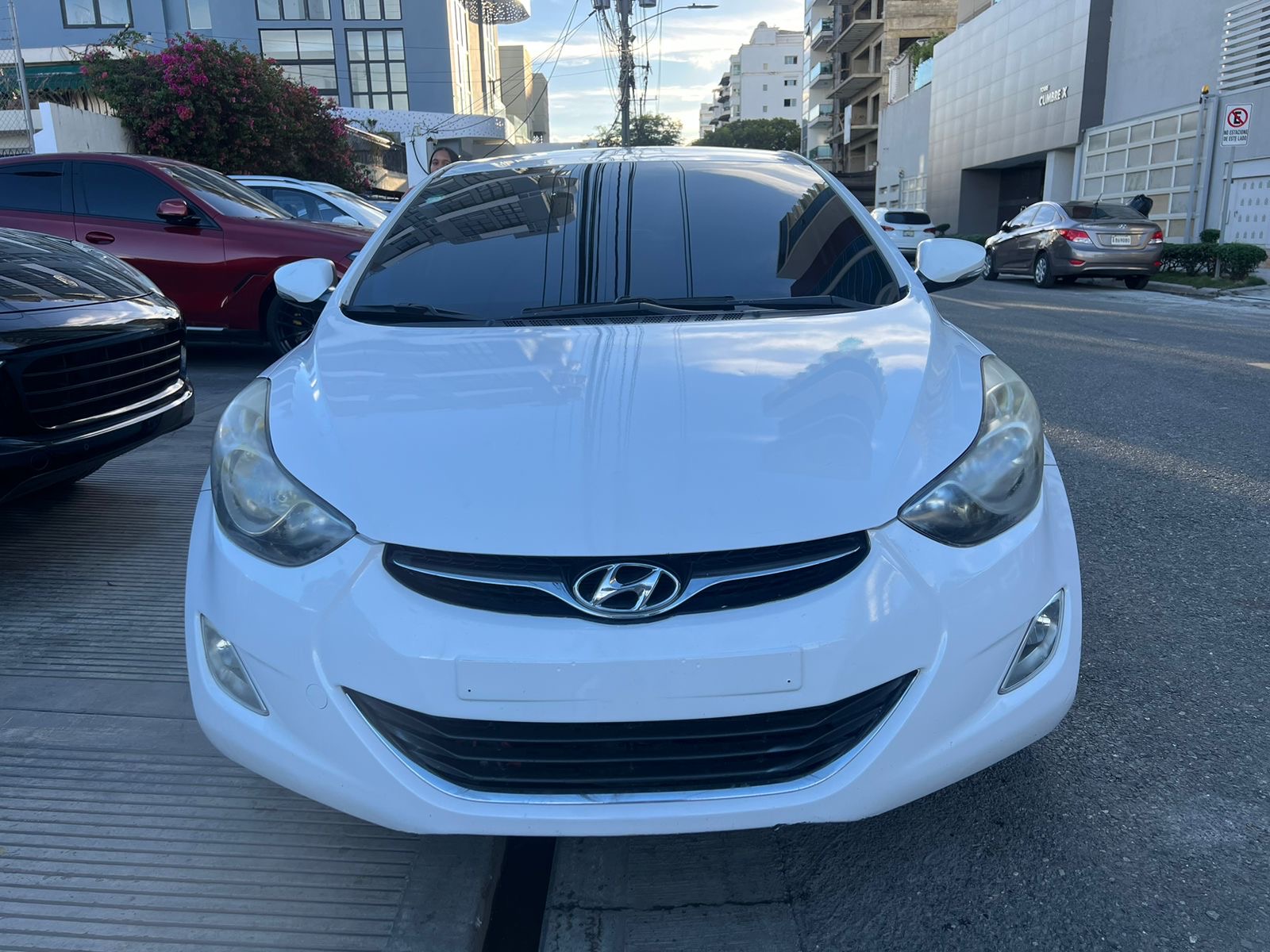 carros -  Hyundai Avante 2012 1