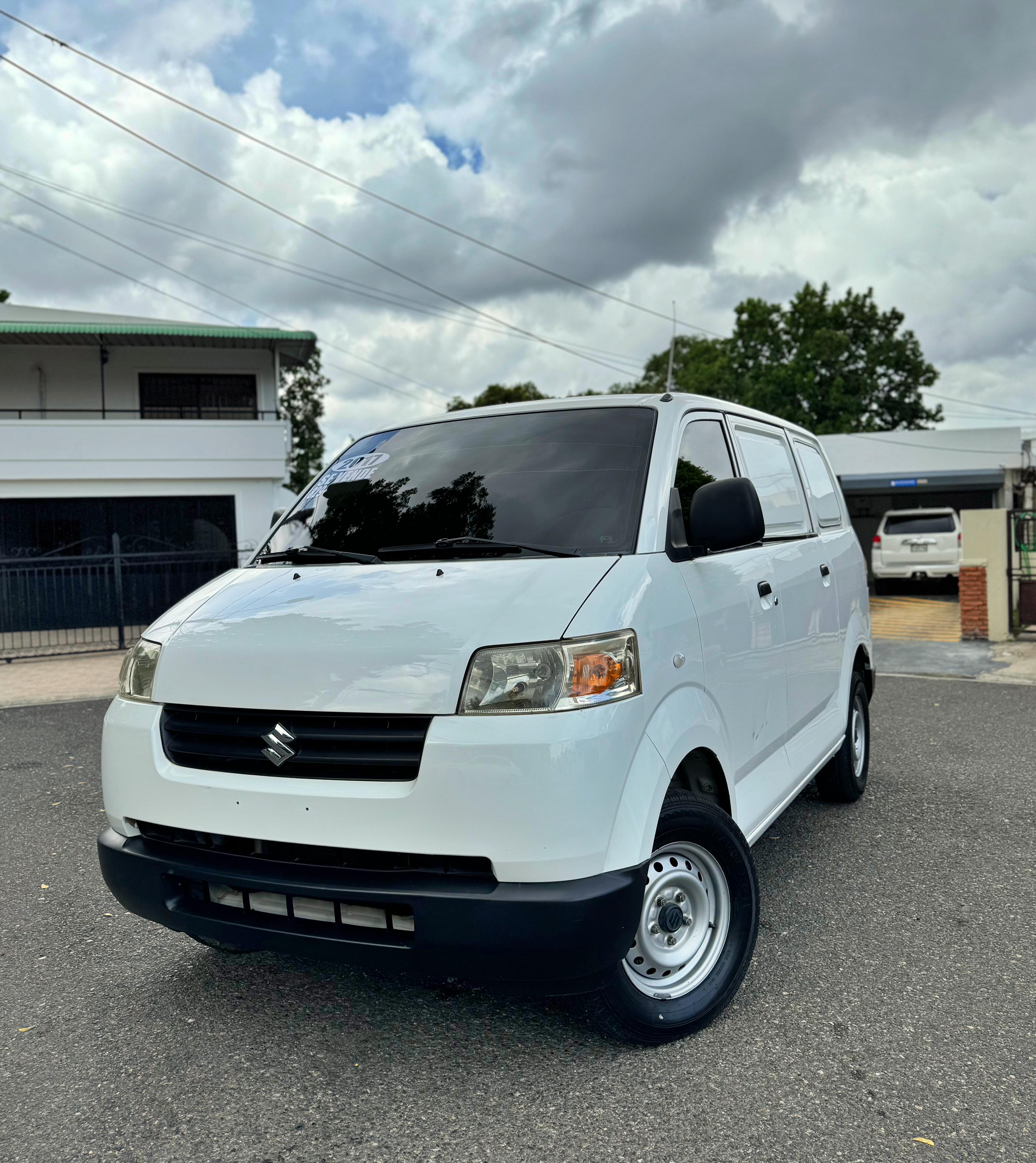 jeepetas y camionetas - suzuki apv 2017 2