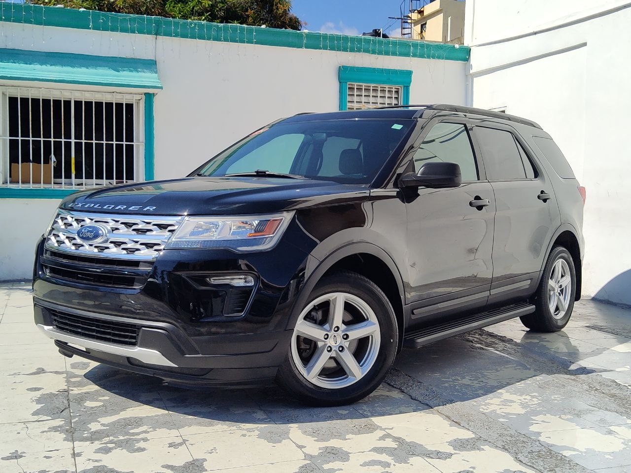 jeepetas y camionetas - FORD EXPLORER XLT 4x4 2018CLEAN CARFAX 8