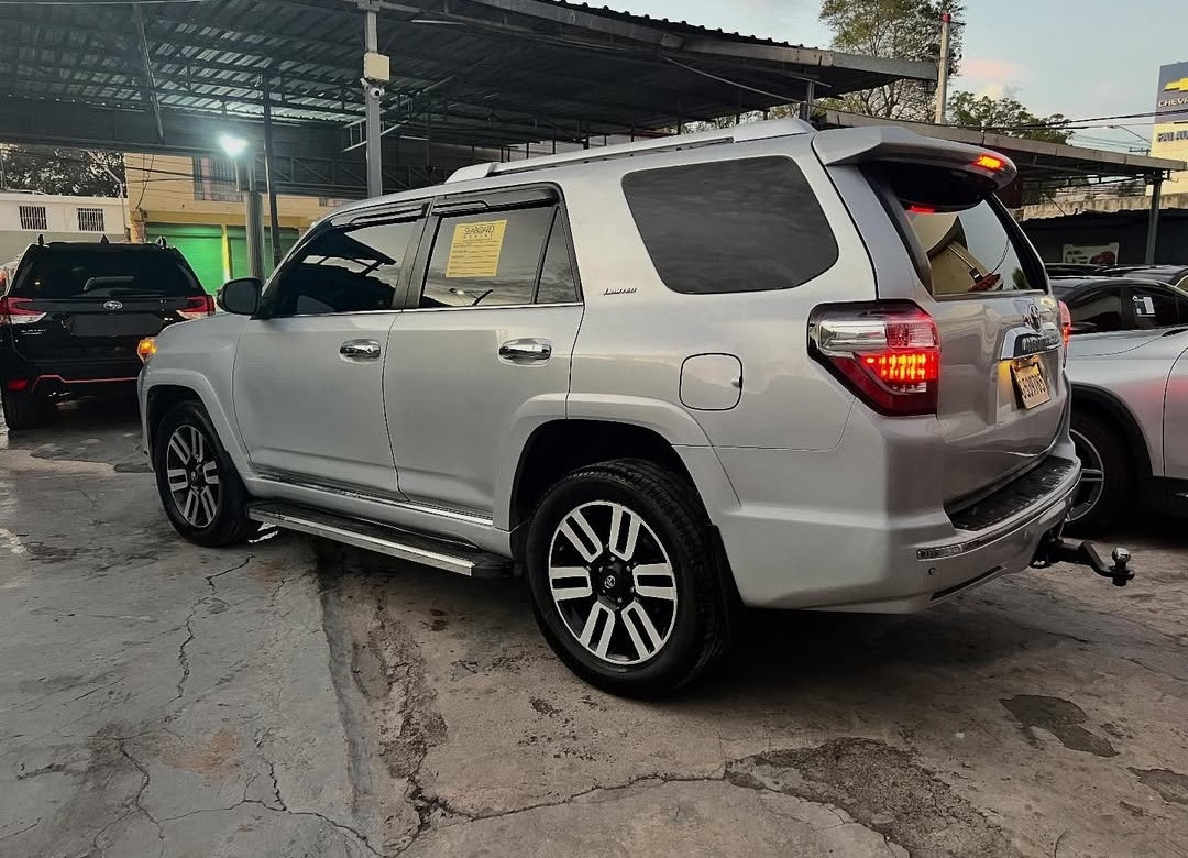 jeepetas y camionetas - 2016 Toyota 4Runner Limited 4x4  2