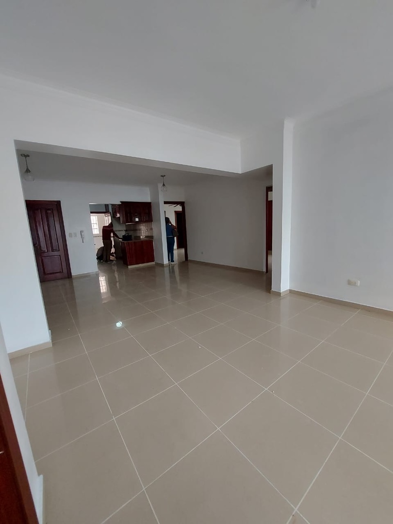 apartamentos - Alquilo o Vendo en Bella Vista, Santo Domingo Distrito Nacional  3