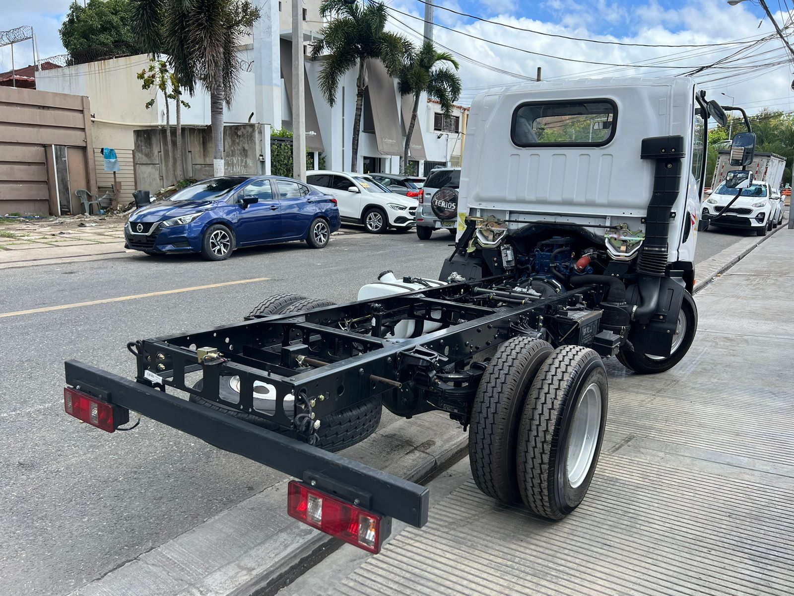 camiones y vehiculos pesados - FAW CA1040 10 PIES 2024 1