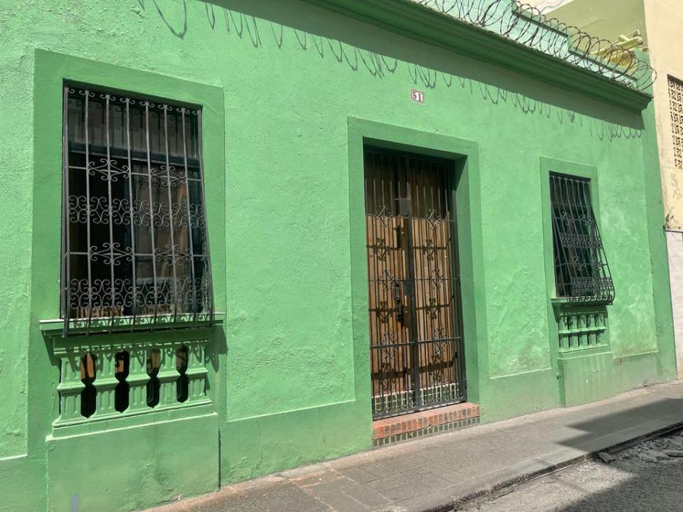 casas - Casa en Alquiler en ZONA COLONIAL 6