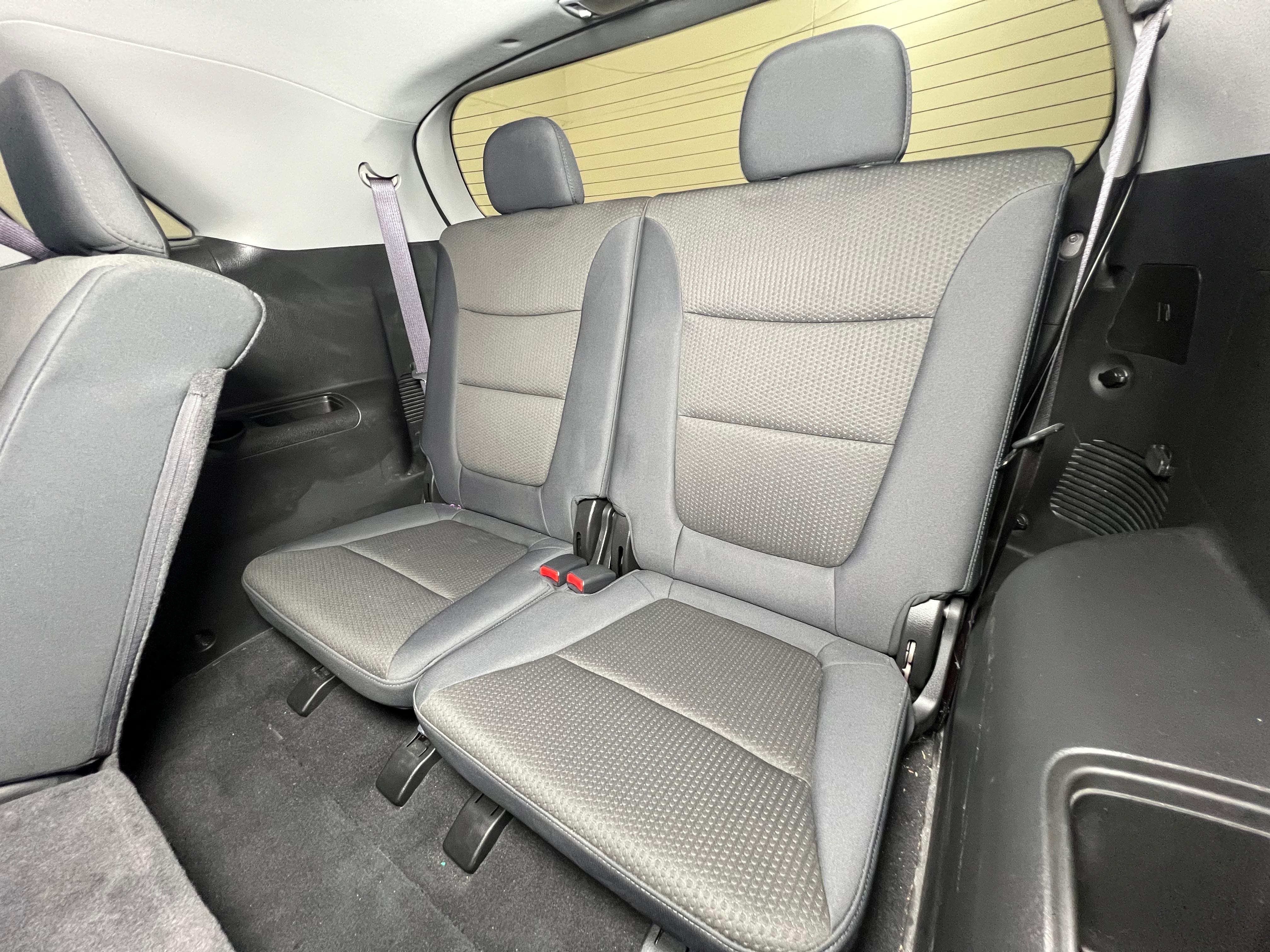 jeepetas y camionetas - KIA SORENTO LX AÑO 2013 TRES FILAS DE ASIENTO CLEAN CARFAX 8