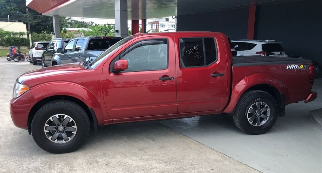 jeepetas y camionetas - 2018 Nissan Frontier Pro-4X 5