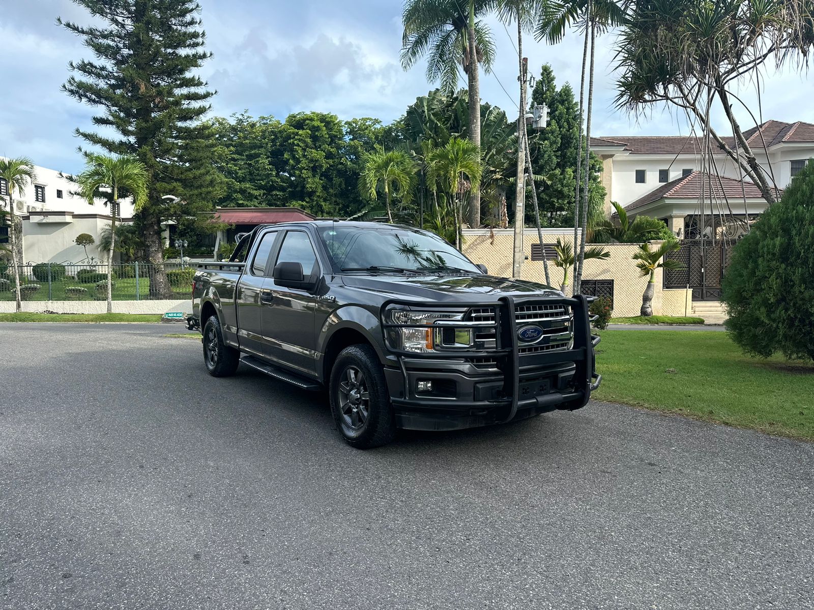 jeepetas y camionetas - FORD F150 4x4 2018  4