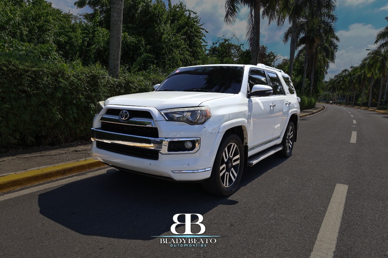 jeepetas y camionetas - Toyota 4Runner 2015 Limited Americana 4x4