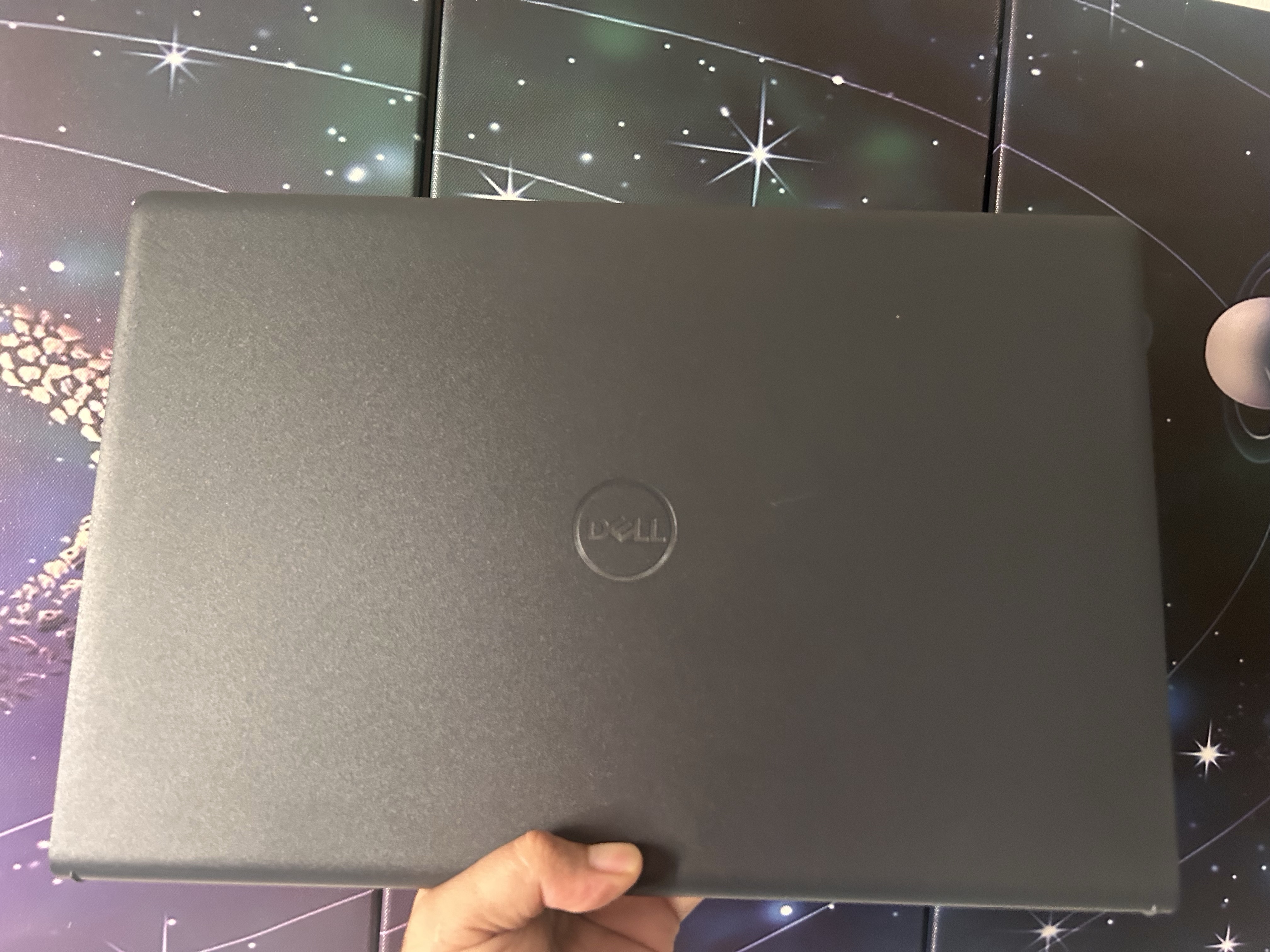 computadoras y laptops - Dell Inspiron de 15 pulg un Terabite y 64 de RAM  2