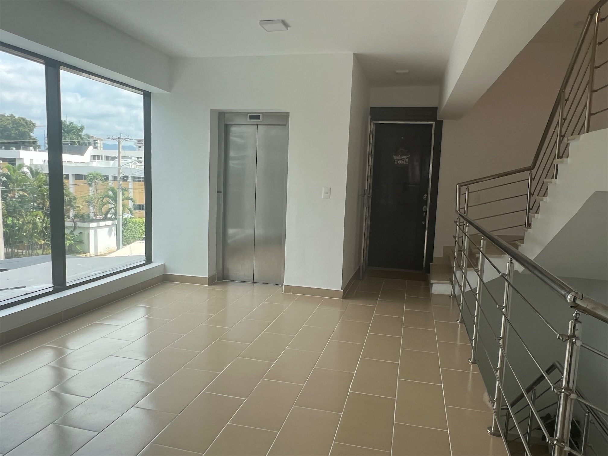 apartamentos - Tercer nivel en la esmeralda santiago 5