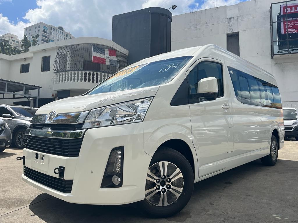 otros vehiculos - toyota hiace gl 15 pasajeros 2024 okm 9