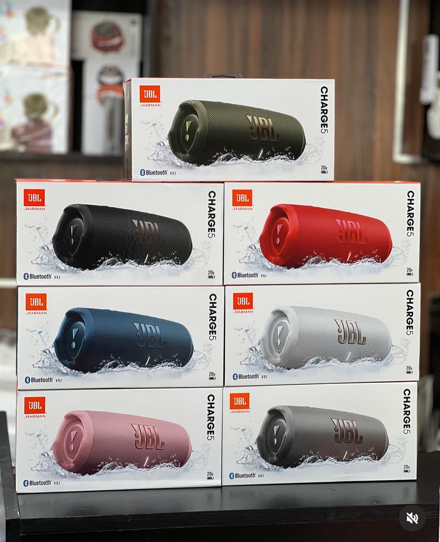 otros electronicos - Bocina Bluetooth JBL CHARGE5 Nuevas Selladas  0