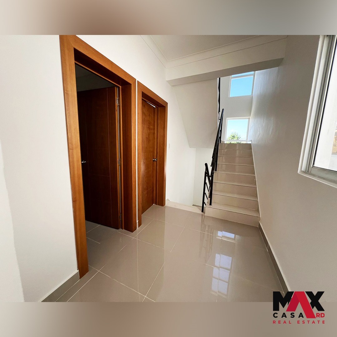 casas - CASA EN VENTA UBICADA EN EL KM 14 DE LA AUTOPISTA DUARTE, SANTO DOMINGO OESTE  1