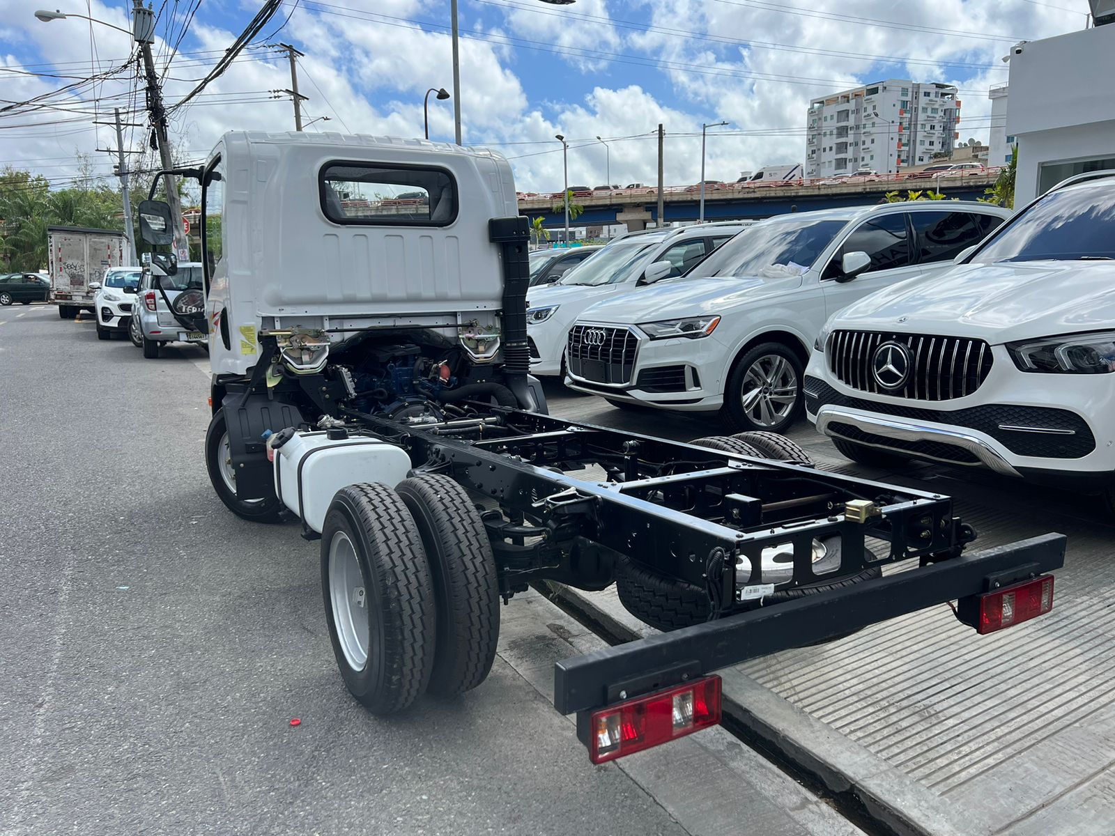 camiones y vehiculos pesados - FAW CA1040 10 PIES 2024 2