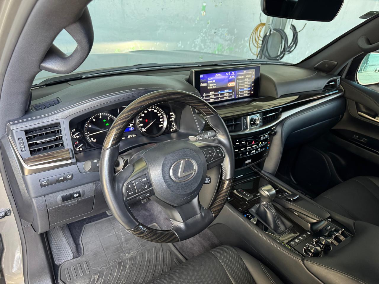 jeepetas y camionetas - lexus lx570 2018 8