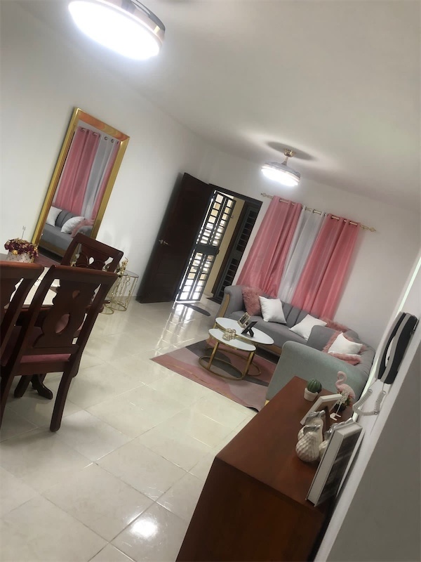 apartamentos - Venta de apartamento 4to piso en los frailes de 106mts Santo Domingo este 5