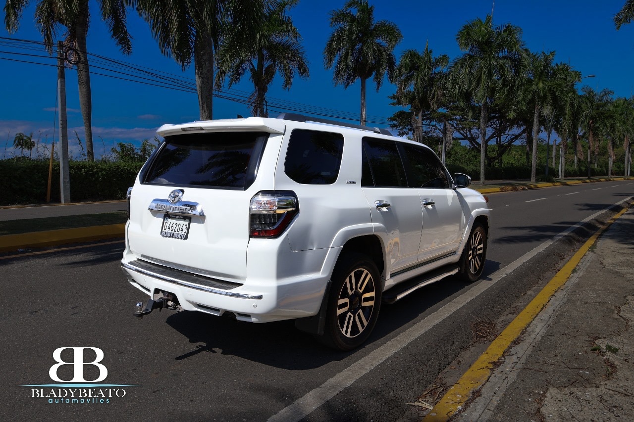 jeepetas y camionetas - Toyota 4Runner 2015 Limited Americana 4x4 1