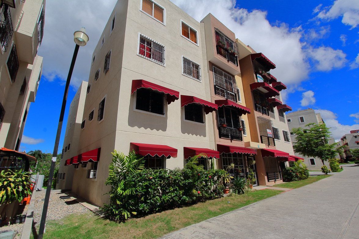 apartamentos - APARTAMENTO EN VENTA DE 2 HABITACIONES EN  CARMEN RENATA, PANTOJA, SANTO DOMINGO