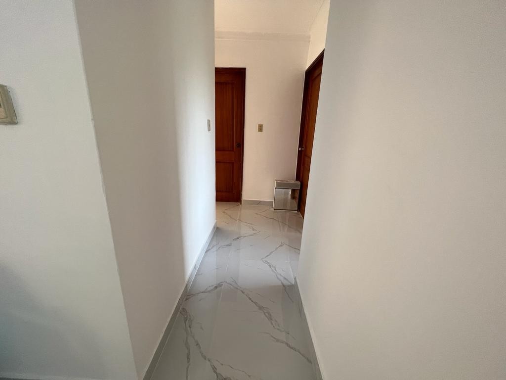 apartamentos - APTO EN ALQUILER EN CIUDAD REAL II COMPLEMENTE REMODELADO 1