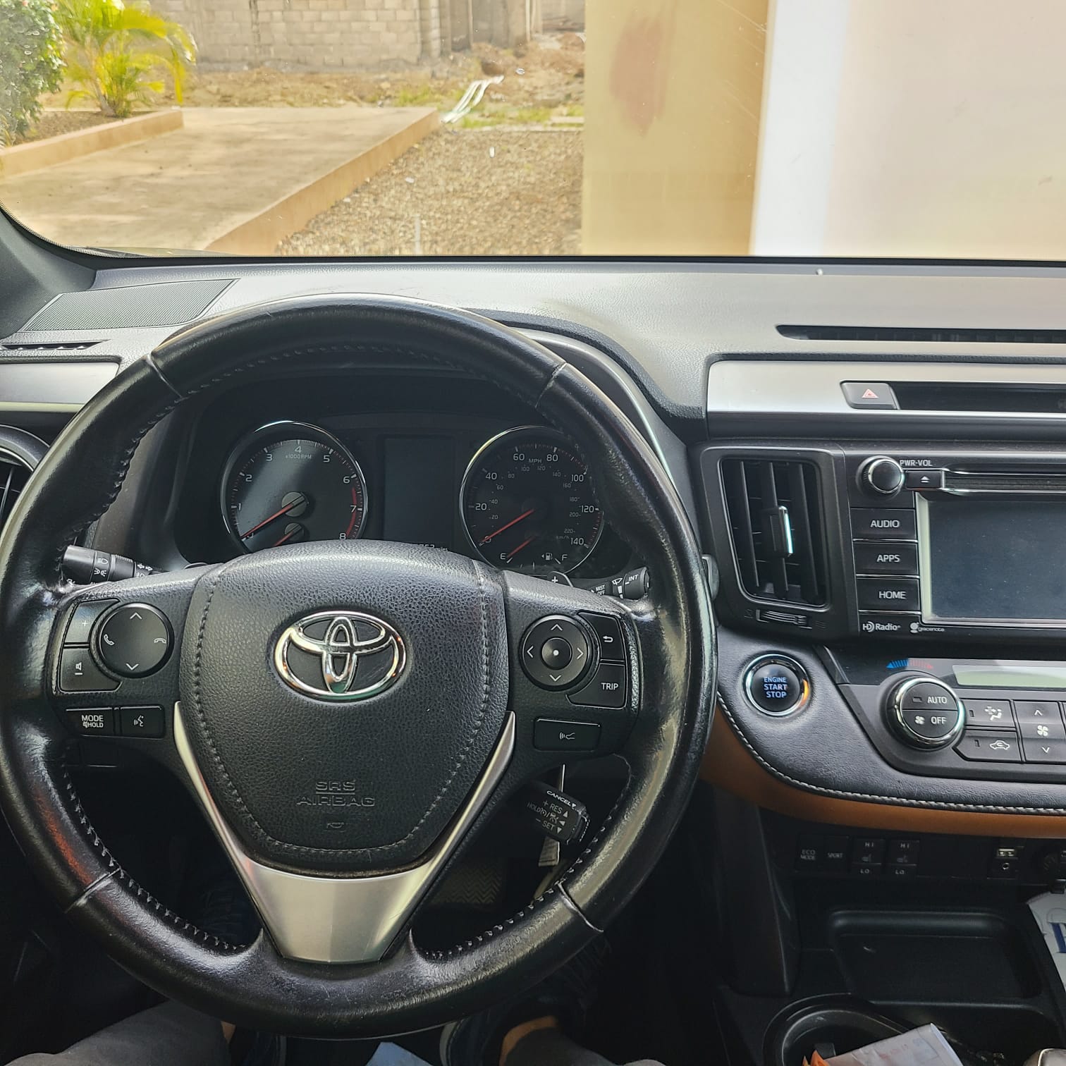 jeepetas y camionetas - Toyota rav4 2017 6