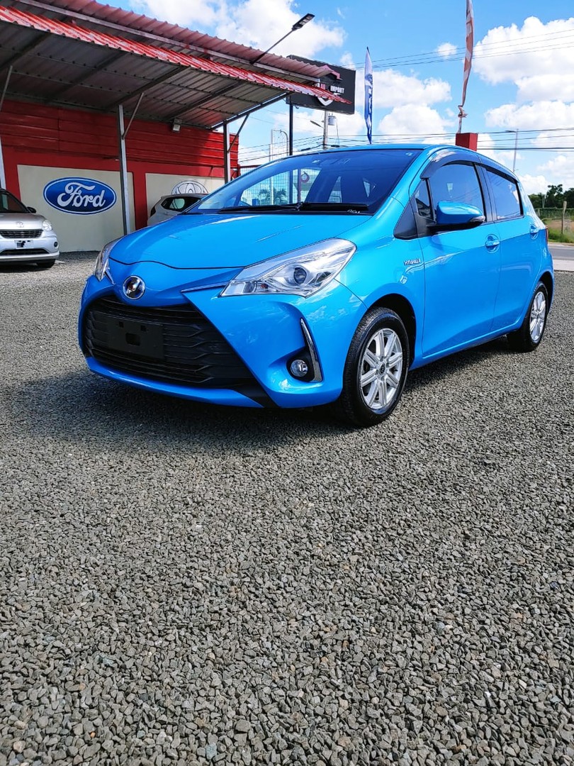 carros - TOYOTA VITZ  RECIEN IMPORTADO .