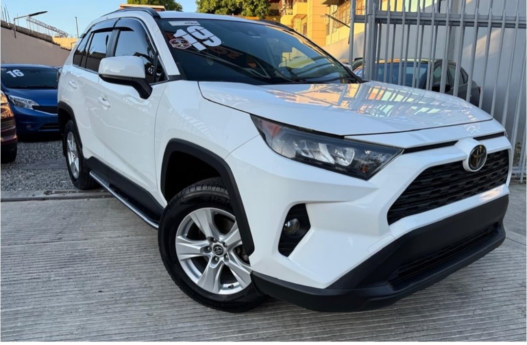 jeepetas y camionetas - 2019 Toyota Rav4 Clean Carfax  2