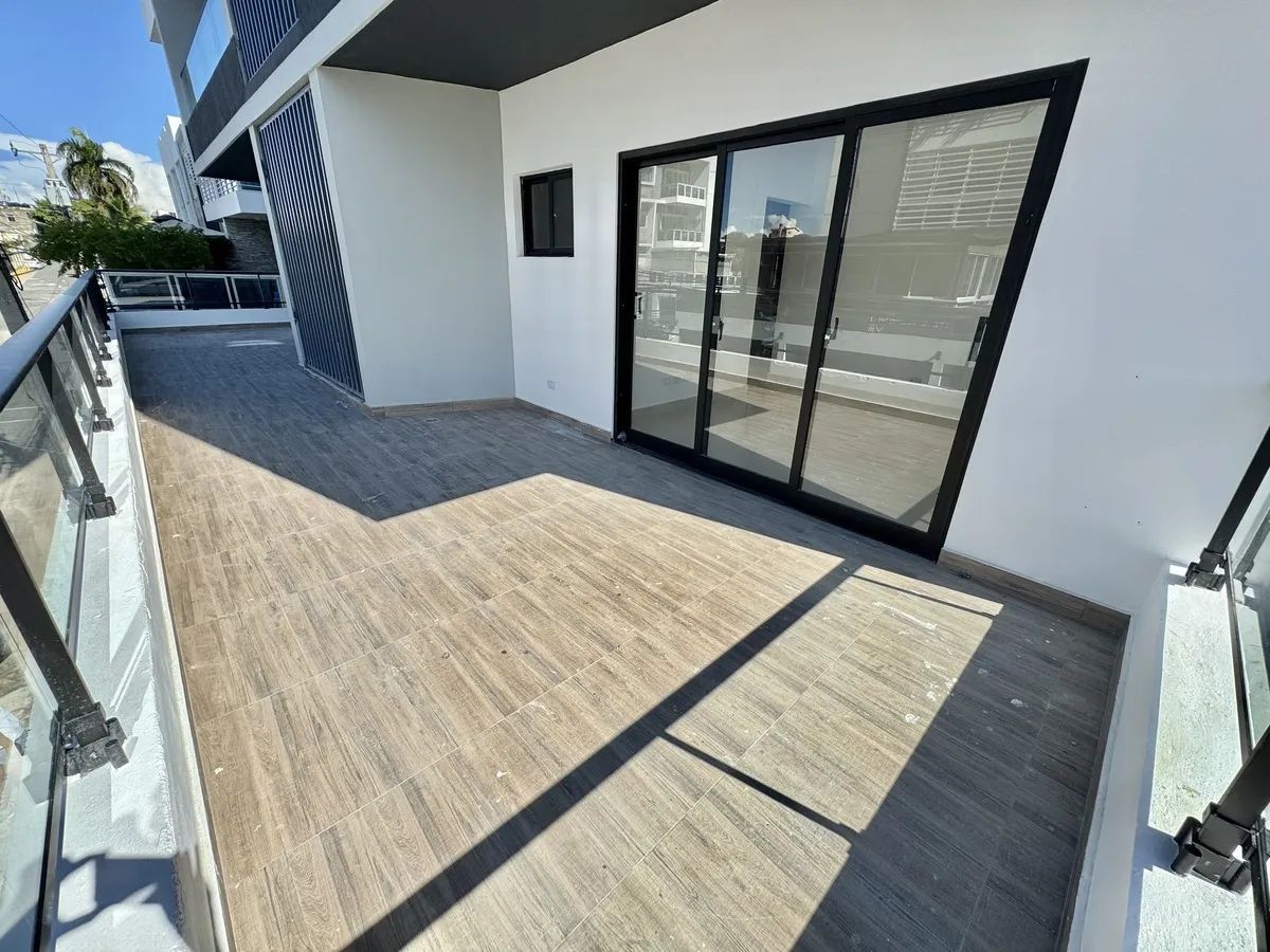 apartamentos - Vendo 2da con Terraza nueva En los Prados  1