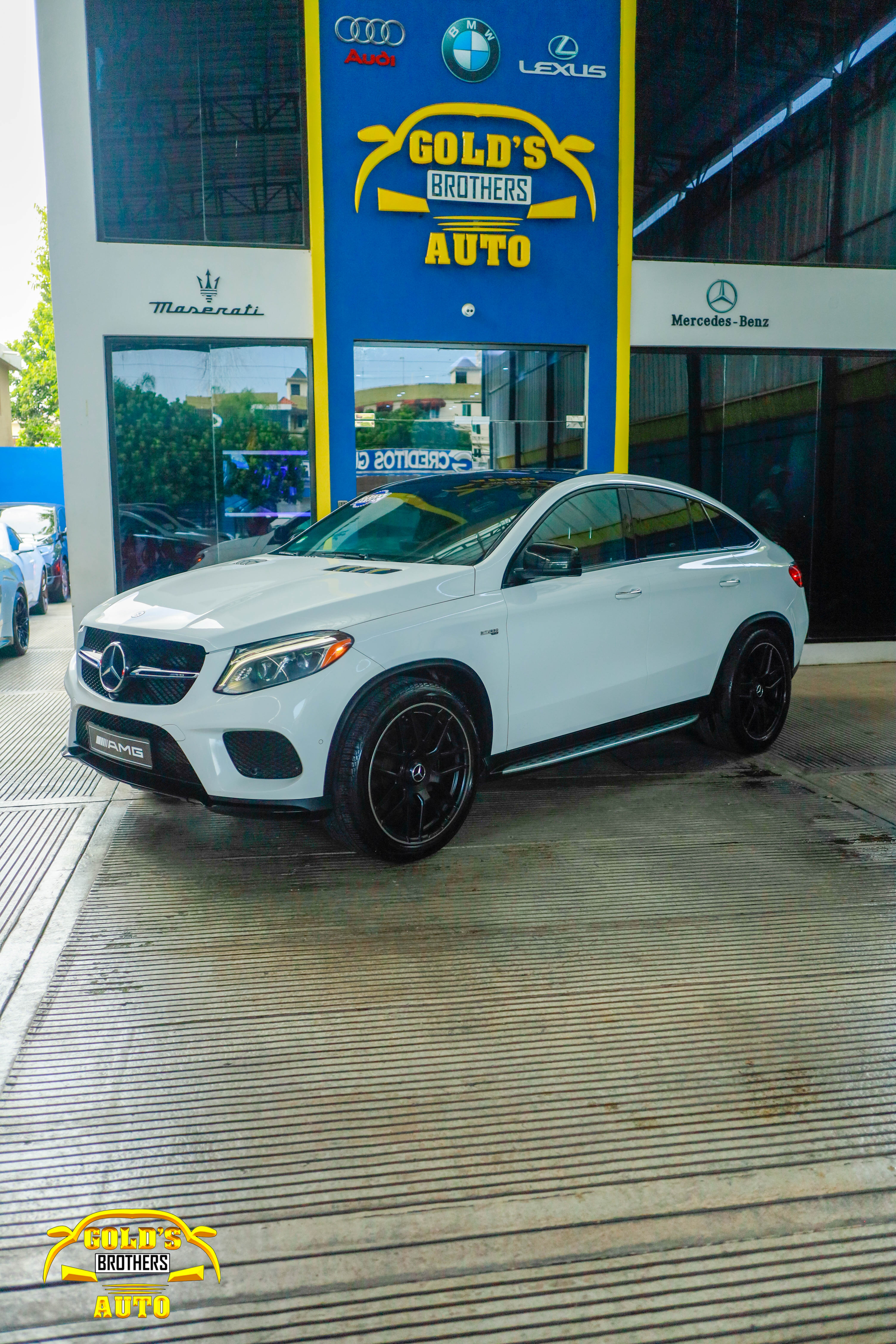 jeepetas y camionetas - Mercedes Benz GLE 43 AMG Coupe 2019 Clean Carfax 2