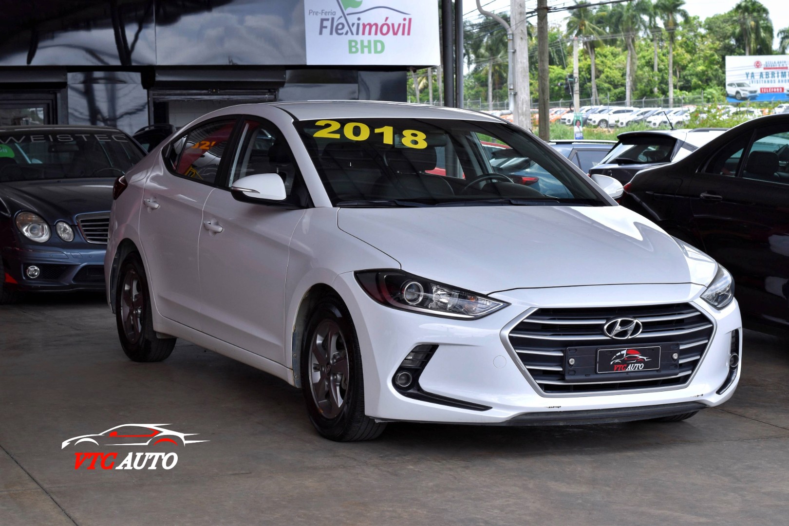 carros - Hyundai Avante 2018, Recién importado en excelentes condiciones