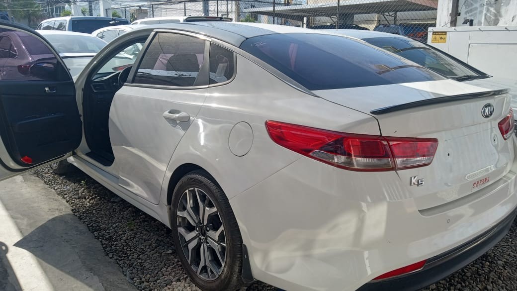 carros - KIA K5 2017 BLANCO RECIEN IMPORTADO. 5