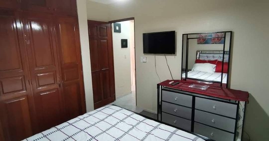 apartamentos - Rento 1er nivel amueblado en la moraleja santiago  8