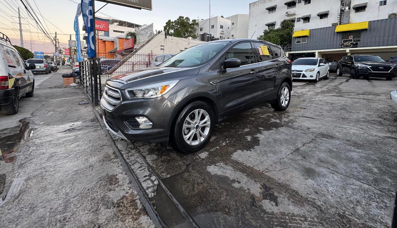 jeepetas y camionetas - 2019 Ford Escape SE 