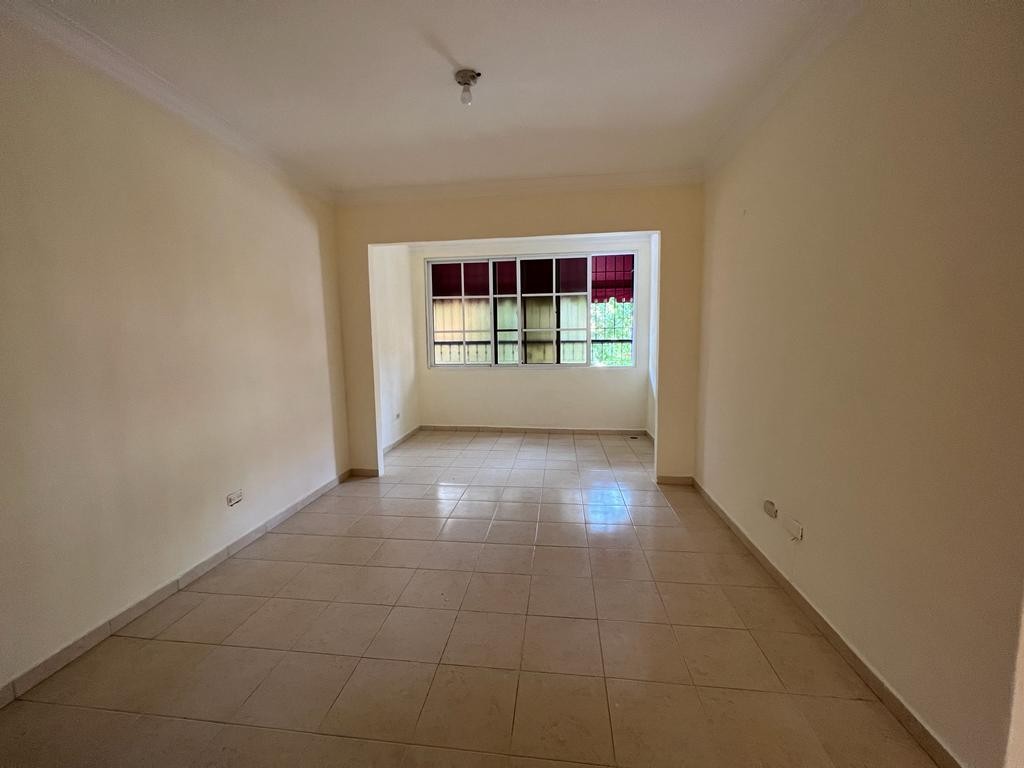 apartamentos - 2do piso de 3 hab + 2 Parqueos en CIUDAD REAL II EN 5.3 NEG 1