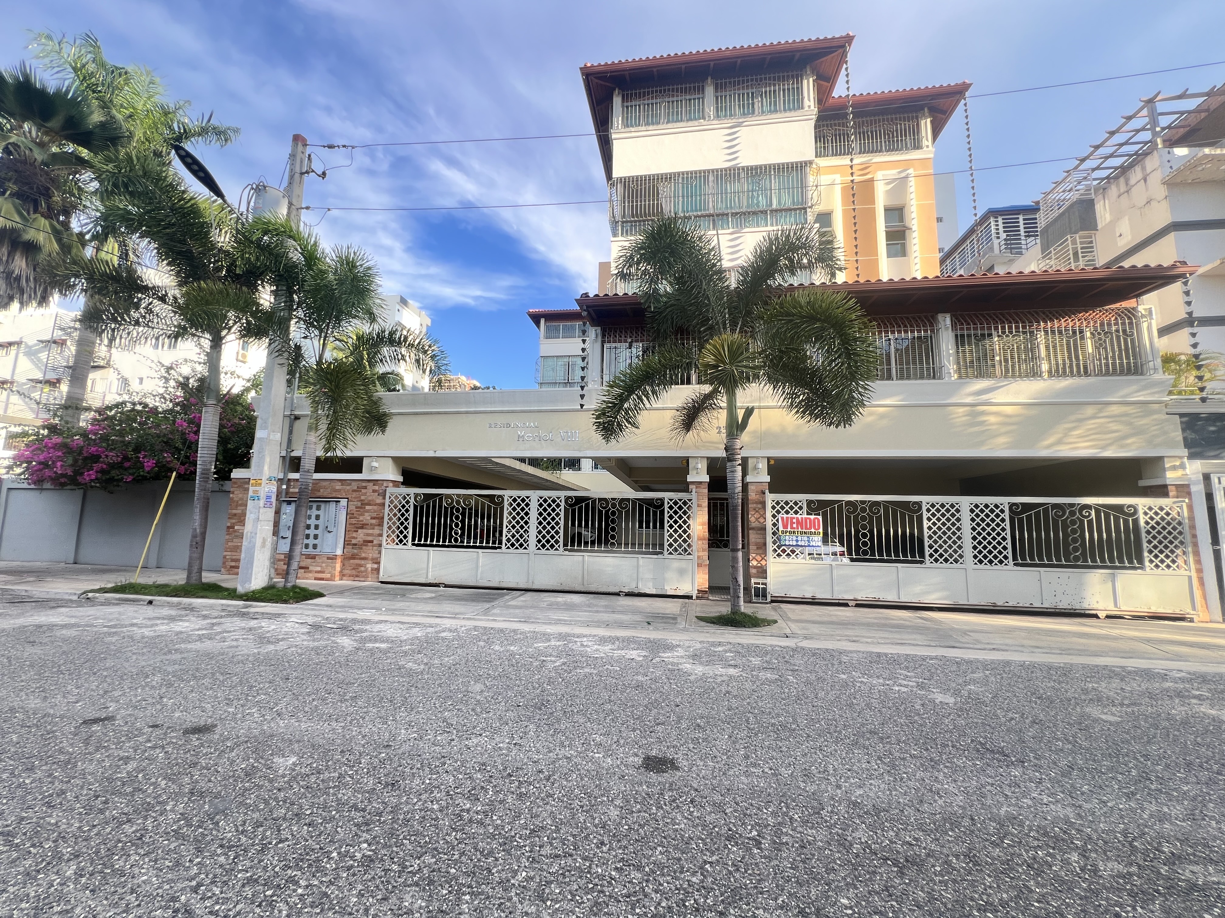 apartamentos - Alquilo apartamento en merlot Ubicado en Alma Rosa I🏢📍 Santo Domingo este  2