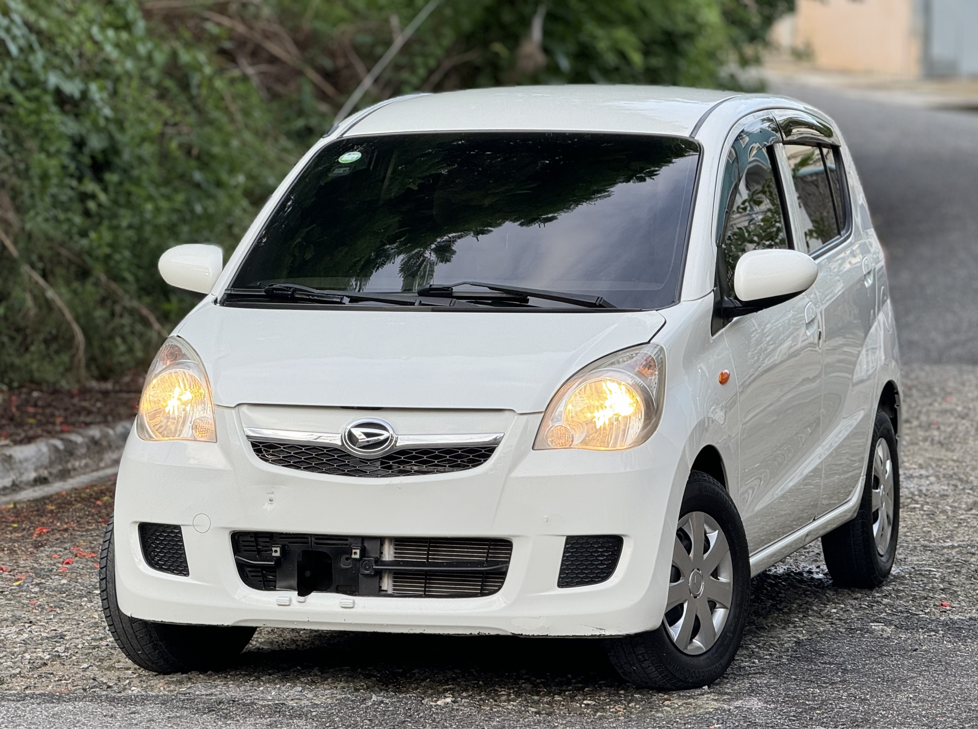 carros - Daihatsu Mira 2012 0