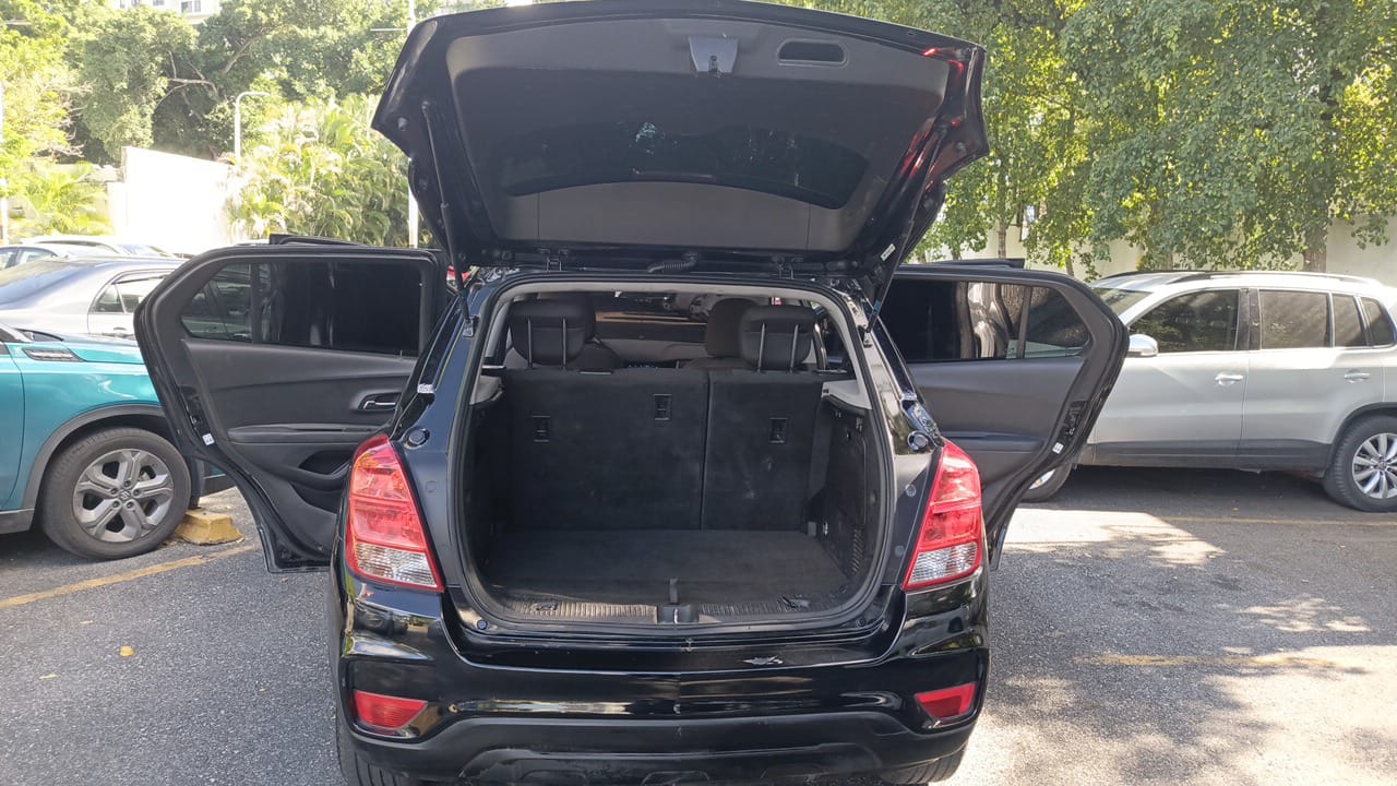 jeepetas y camionetas - Traspaso Chevrolet Trax 2018  7
