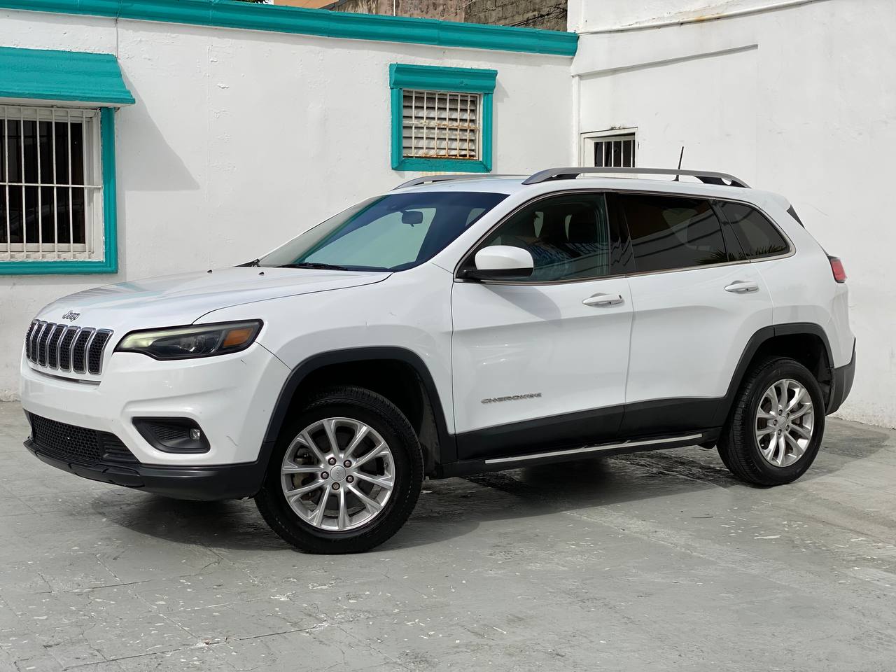 jeepetas y camionetas - JEEP CHEROKEE LATITUDE 2019  8