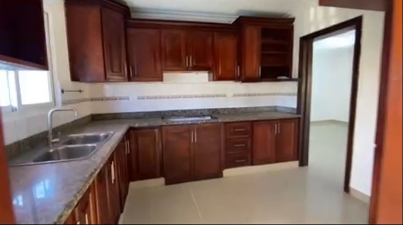 apartamentos - Vendo alma rosa primera piso 4 tres hab dos parque 3